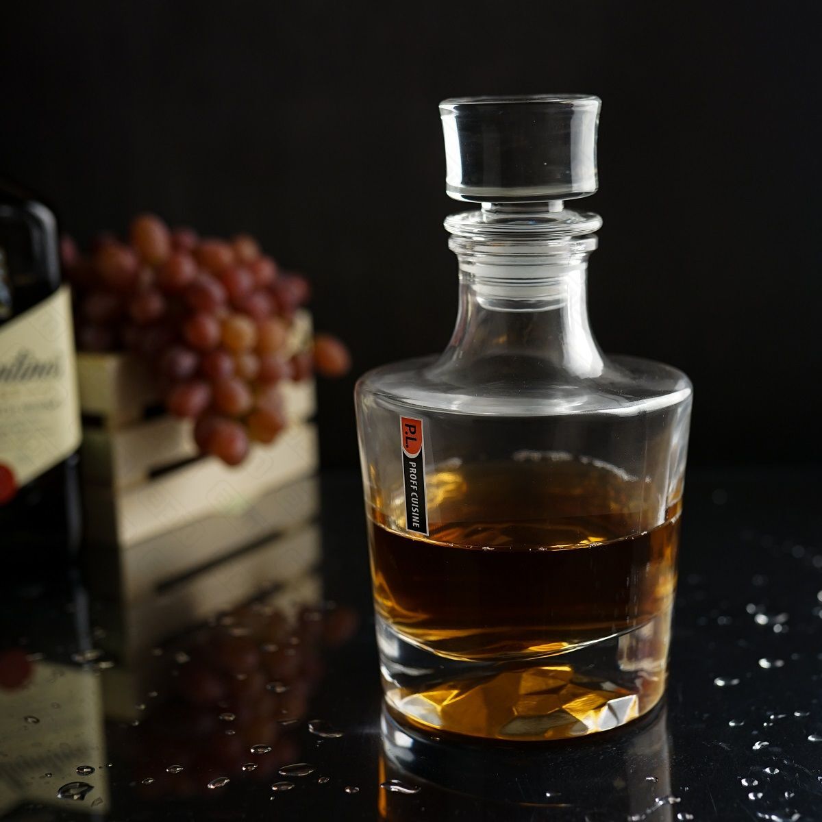 Штоф с крышкойIceberg 750 мл стекло PL - BarWare